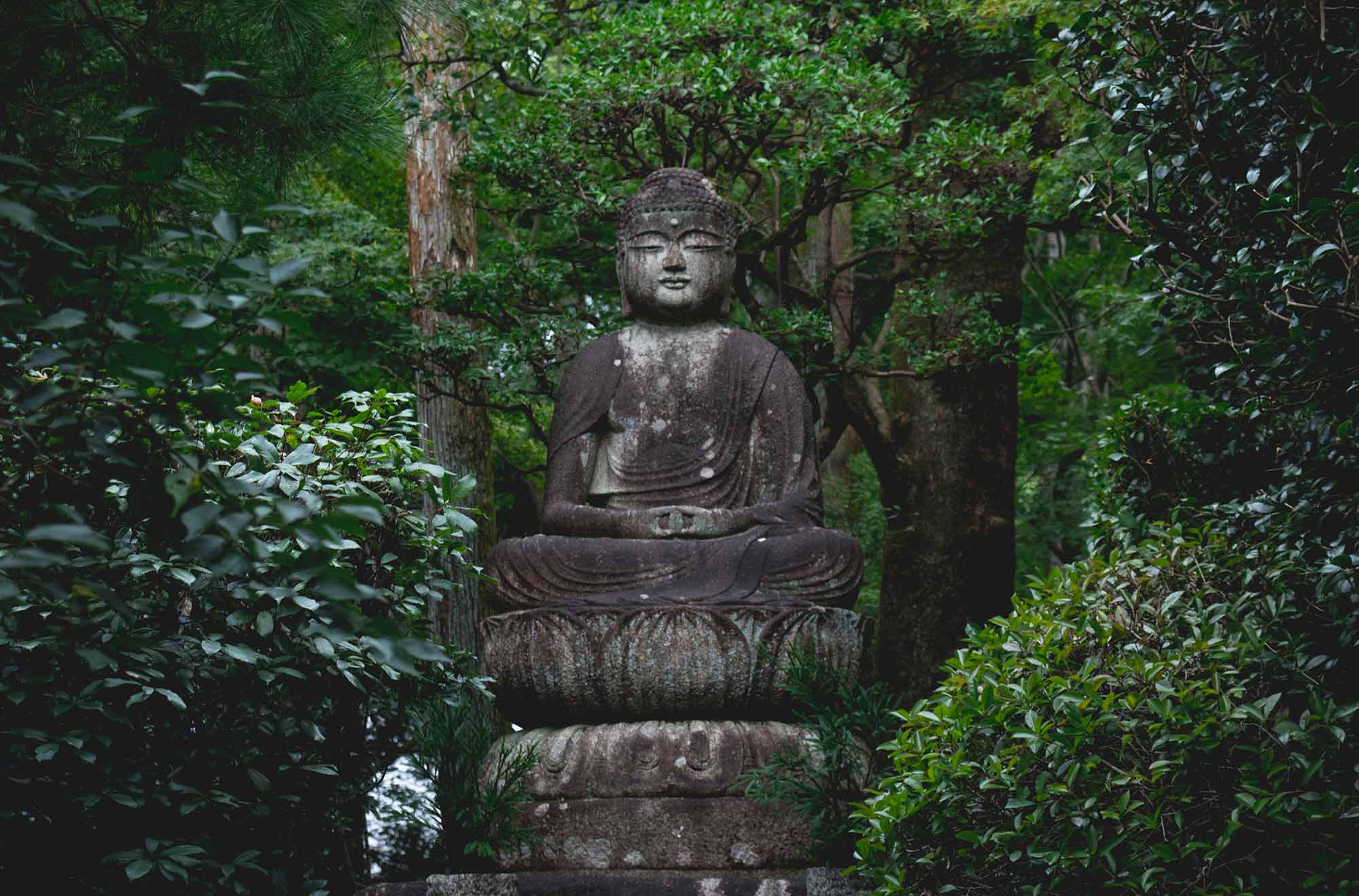 Buddha-Figur-Garten